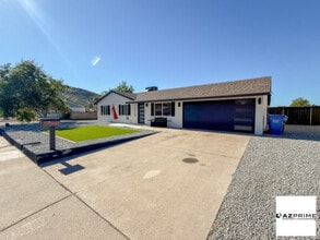 Building Photo - 13220 N 14th Ave