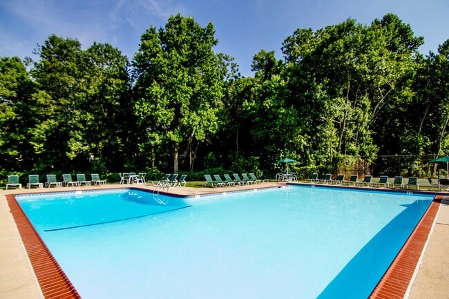 Building Photo - Berkeley Trace