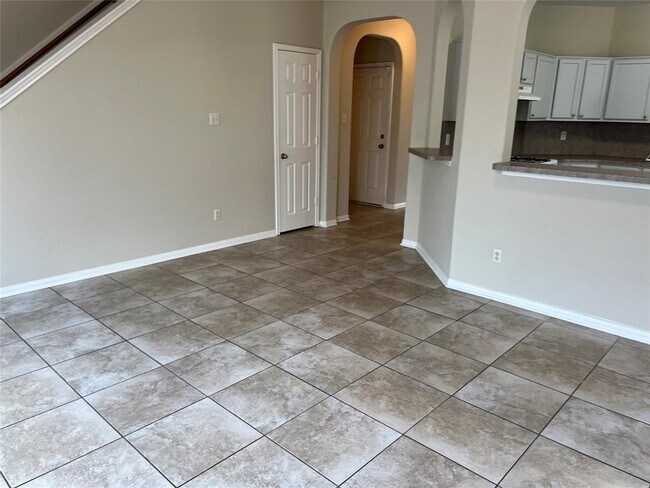 Building Photo - 5303 Lost Cove Ln