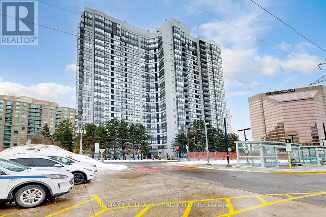 Building Photo - 7 Bishop Ave