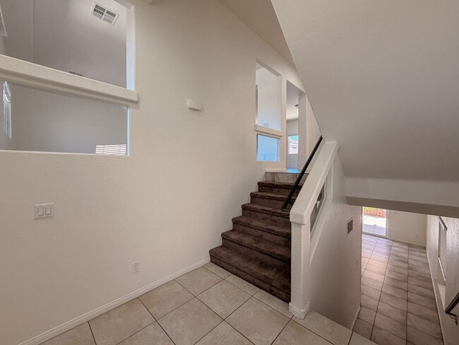 Building Photo - 6817 Cavatina Ave