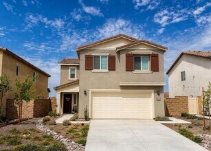 Building Photo - 28743 Camaro Dr