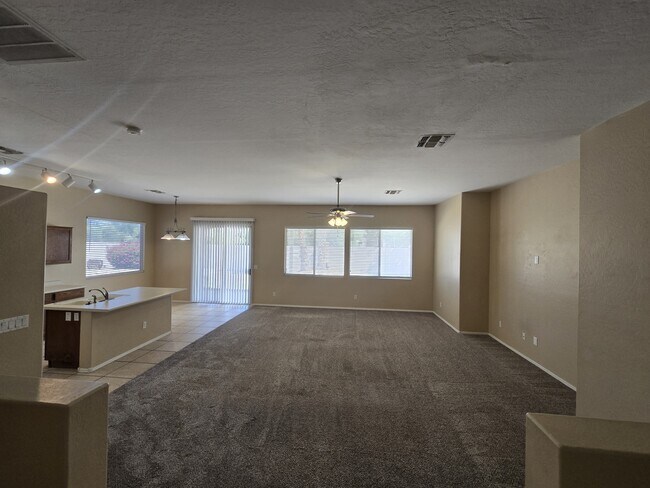 Building Photo - 1580 N Racine Ct