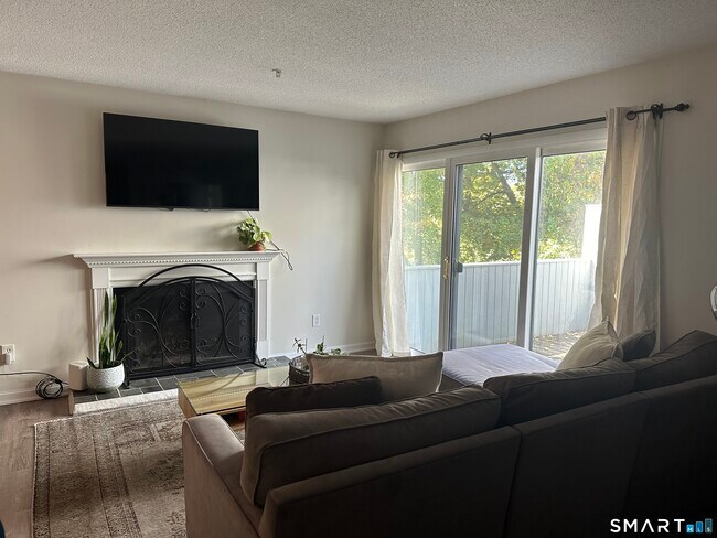 Foto del edificio - 10 Sugar Maple Ln