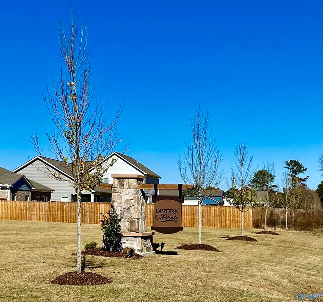 Building Photo - 13027 Lantern Pointe Wy