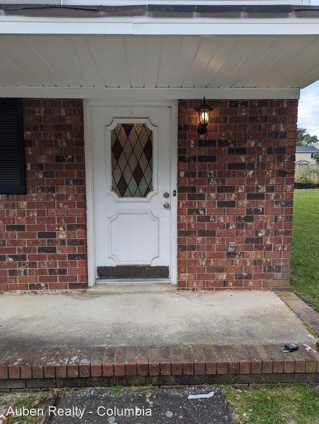 Primary Photo - 2 br, 1.5 bath House - 718 Augusta Street ...