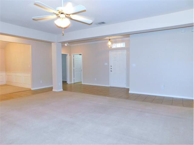 Building Photo - 2713 Pinto Dr