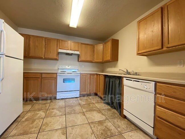 Building Photo - 5112 4th Ave N