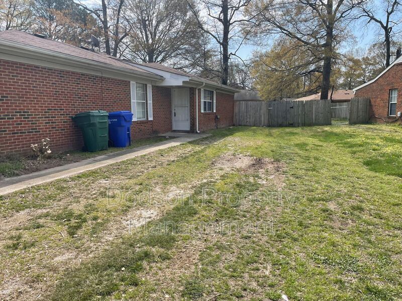 6068 Camellia Dr Unit B, Suffolk, VA 23435 Condo for Rent in Suffolk