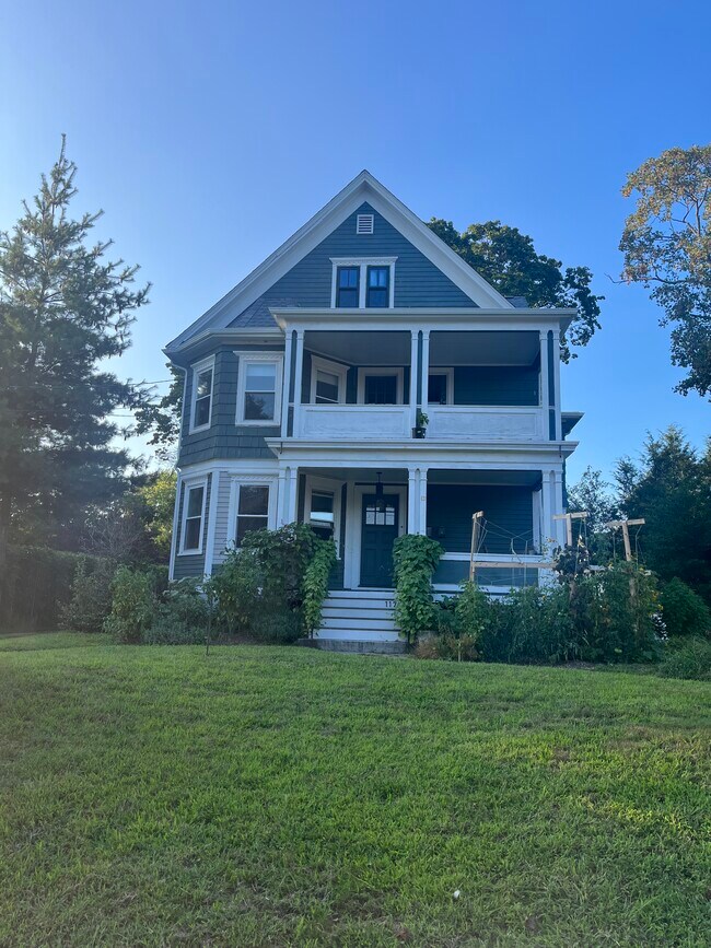 Building Photo - 117 Shaw Ave