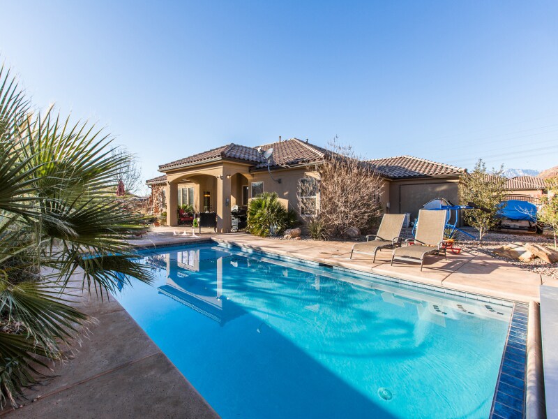 Foto principal - 1038 E Stable Way