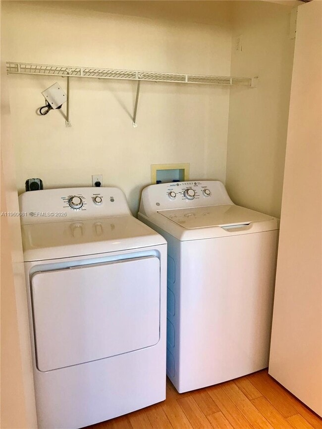 Foto del edificio - 1330 West Ave