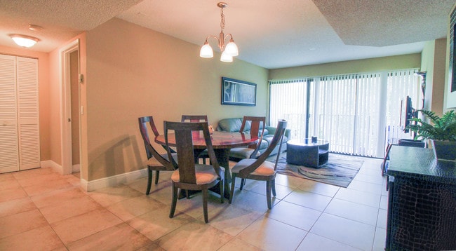 Building Photo - 1441 Windorah Way
