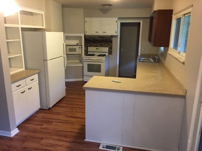 Foto del edificio - 18561 Bonnie Ln