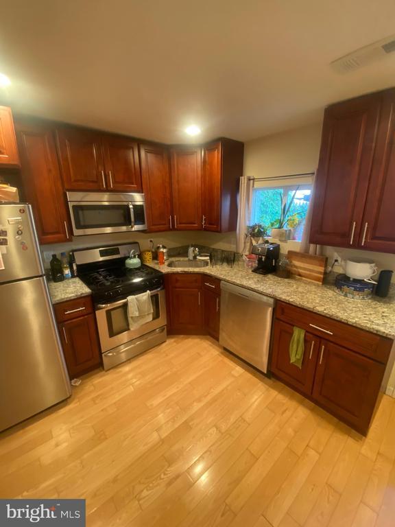 Foto del edificio - 902 Cantrell St