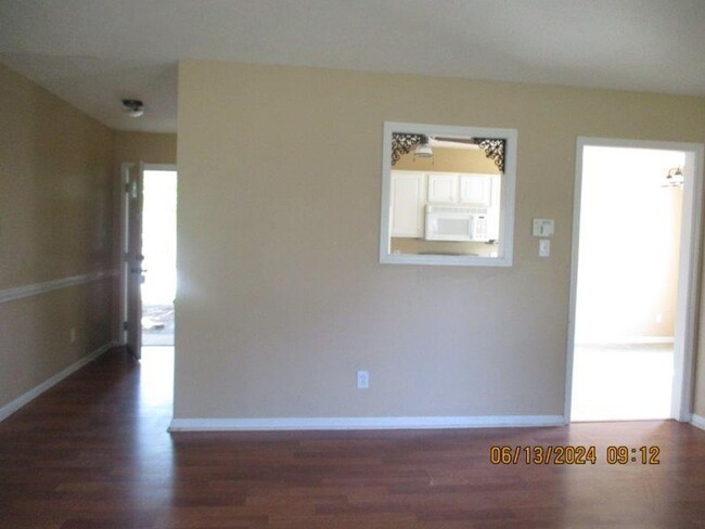 Building Photo - 128 Chapel  Hill~Raeford, NC 28376