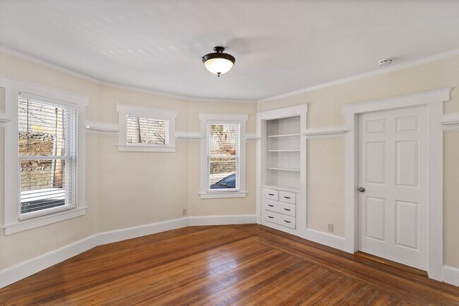 Foto del edificio - 46 Alpheus Rd