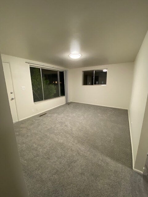 Building Photo - Stunning 3 Bedroom House near Hill Air Force Base!