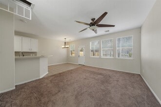 Building Photo - 157 Summerhaze Cir