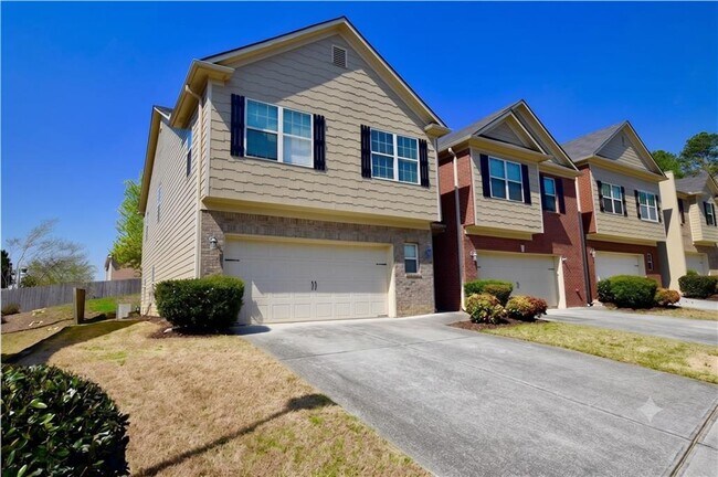 Building Photo - 2150 Waterford Park Dr