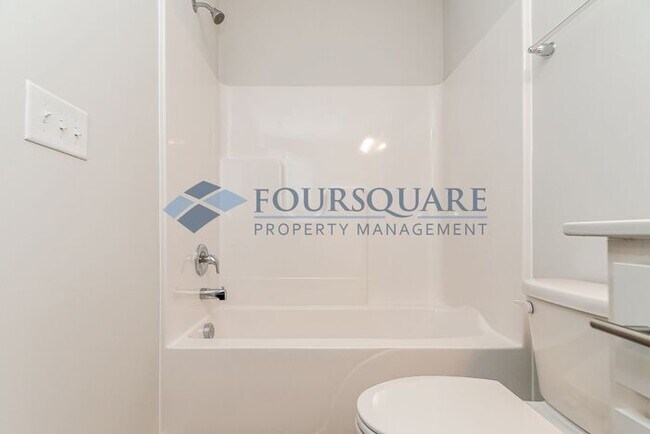 Building Photo - Modern 3-BR / 3.5/4-BA Townhome – New Construction in Apex (Carolina Springs)