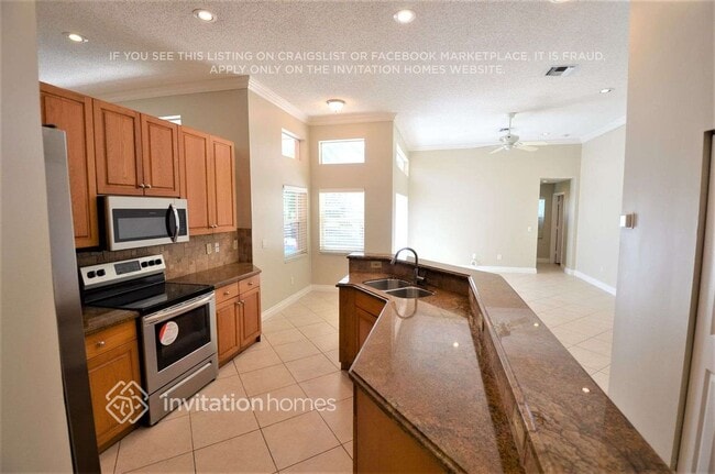 Foto del edificio - 10240 NW 52nd St