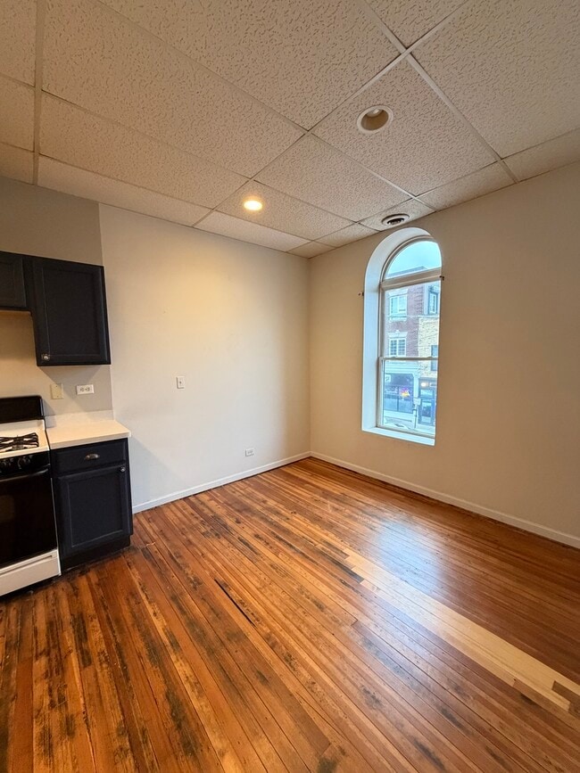 Building Photo - 226 N Benton St