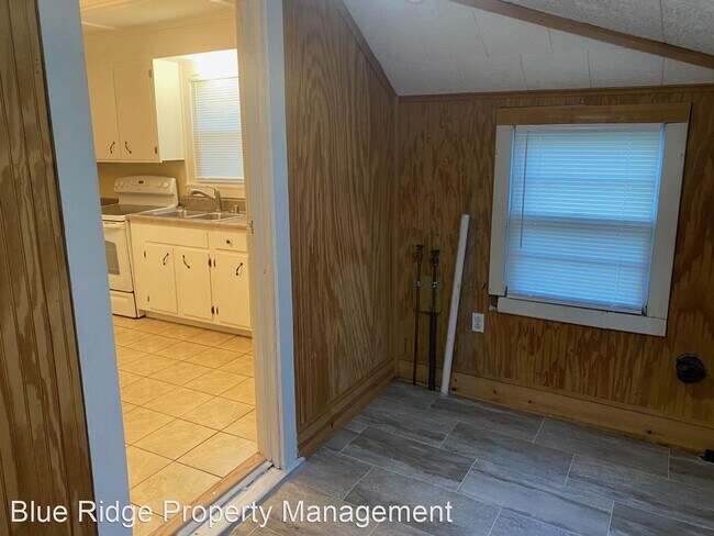 Foto del edificio - 2 br, 1 bath House - 1617 Seaver Road