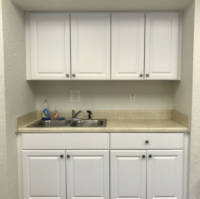 Building Photo - Office Suite...Available for rent