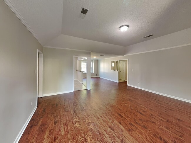 Building Photo - 6623 Cherry Bark Dr