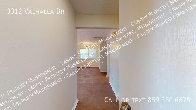 Building Photo - 3312 Valhalla Dr