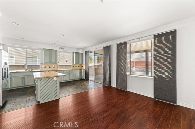 Building Photo - 14848 Rodeo Way