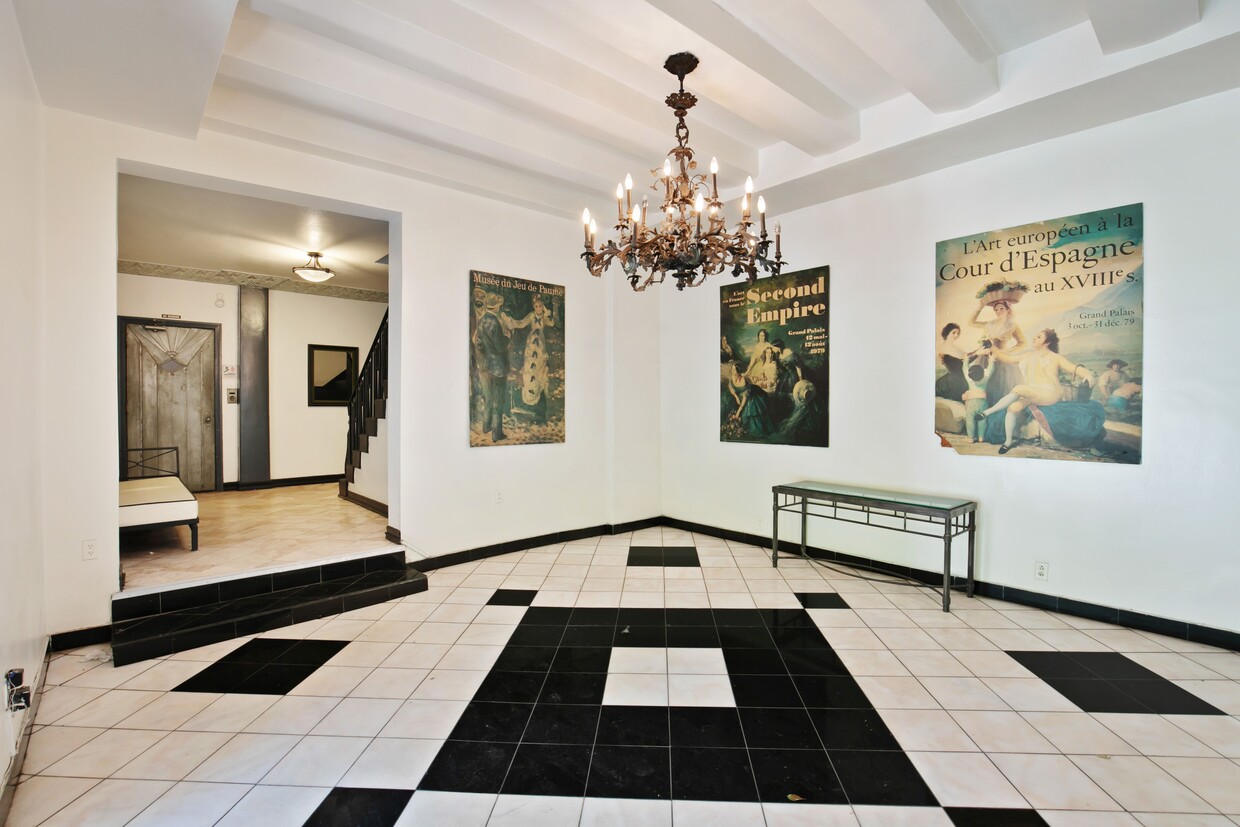 Restored lobby - 1314 N Hayworth Ave