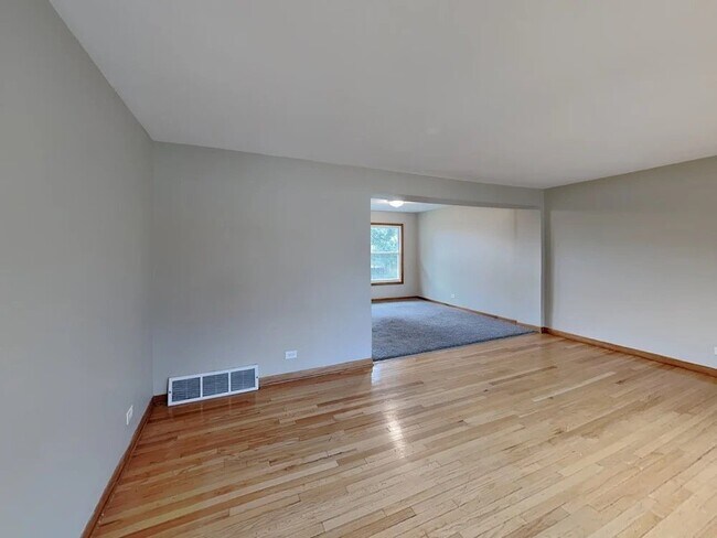 Foto del edificio - 8613 S Kean Ave