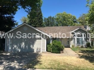 Building Photo - Wonderful Laguna Lake 3bd/2ba Home in Gate...