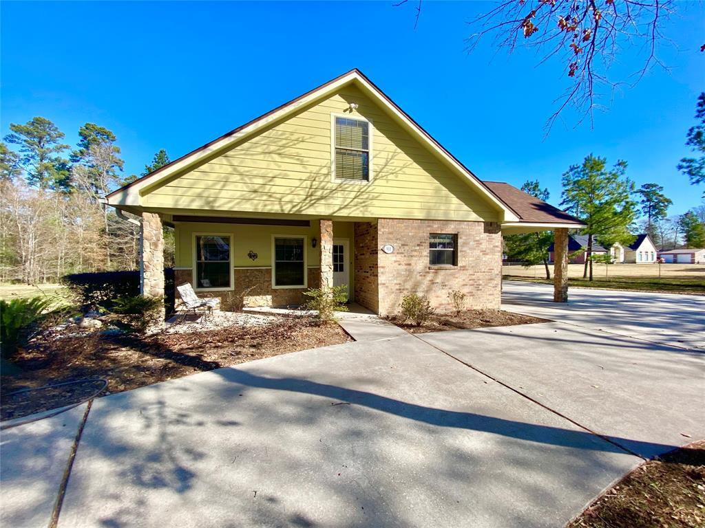 Foto principal - 910 Tall Pines Dr