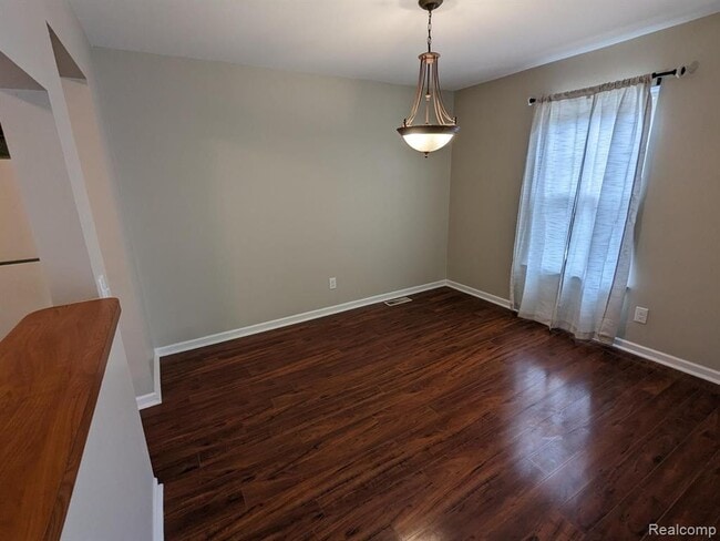 Foto del edificio - 29628 Middlebelt Rd