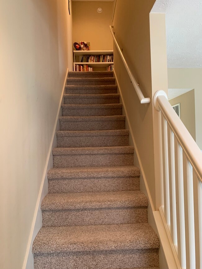 Building Photo - 3764 E Cobble Creek Dr