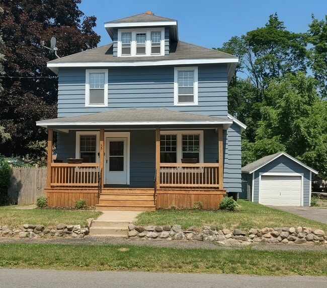 Building Photo - 55 Clayton St