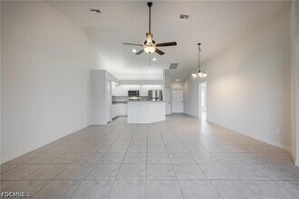 Building Photo - 4522-4524 SW 7th Pl