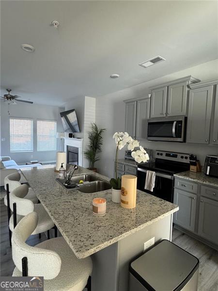 Foto del edificio - 6087 Mallory Rd