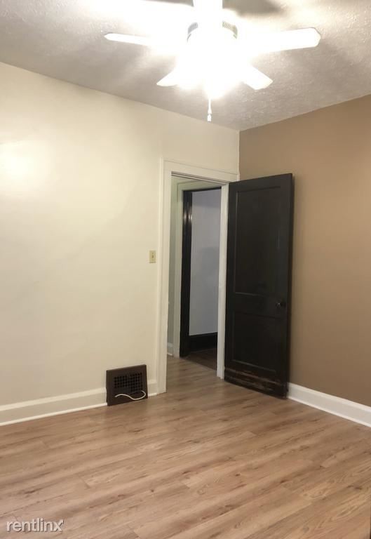 Foto del edificio - 2185 Wascana Ave