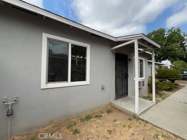 Foto del edificio - 3928 Everest Ave