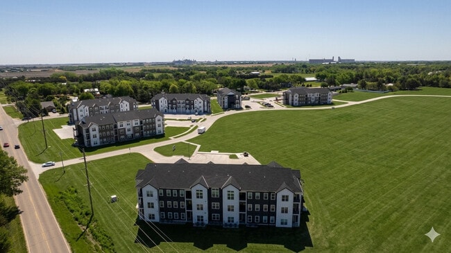 Building Photo - Elm 26 Apartments