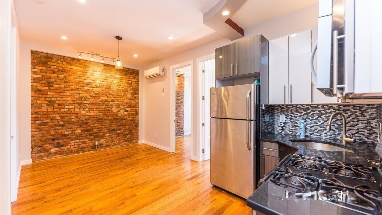 Foto principal - 1012 Fulton St