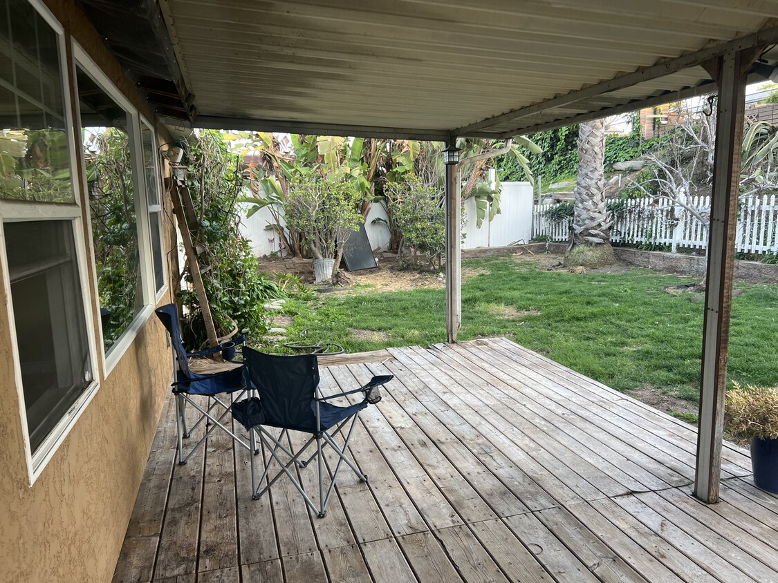 Primary Photo - 2640 Palace Dr