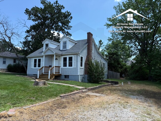 Building Photo - 1502 Forest Ave