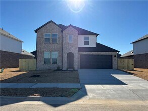 Building Photo - 2401 Max Ave