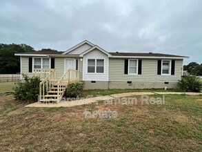 Building Photo - 16 Lake Vista Dr