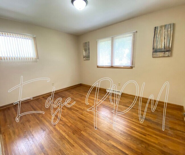 Building Photo - 1618 Guernsey Ct